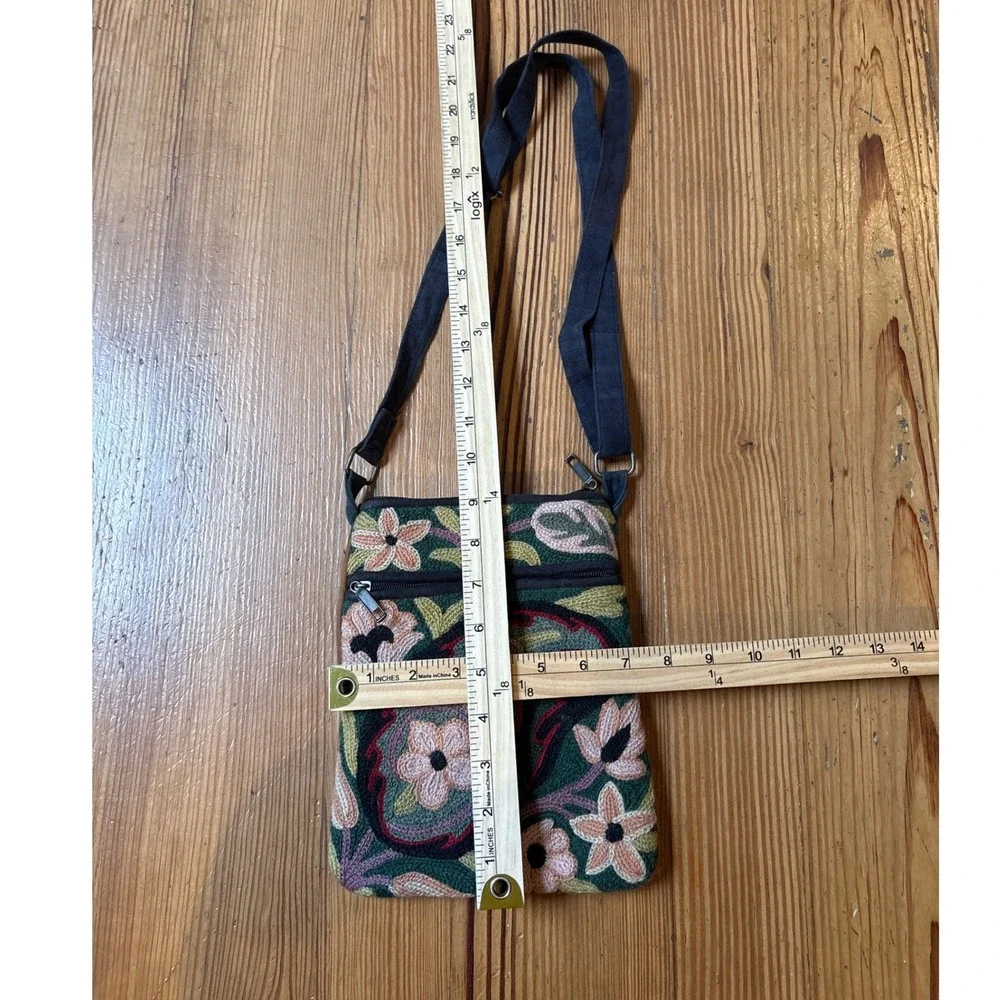 Crewel Embroidered Crossbody Bag Women Green Floral Boho SIZE Small